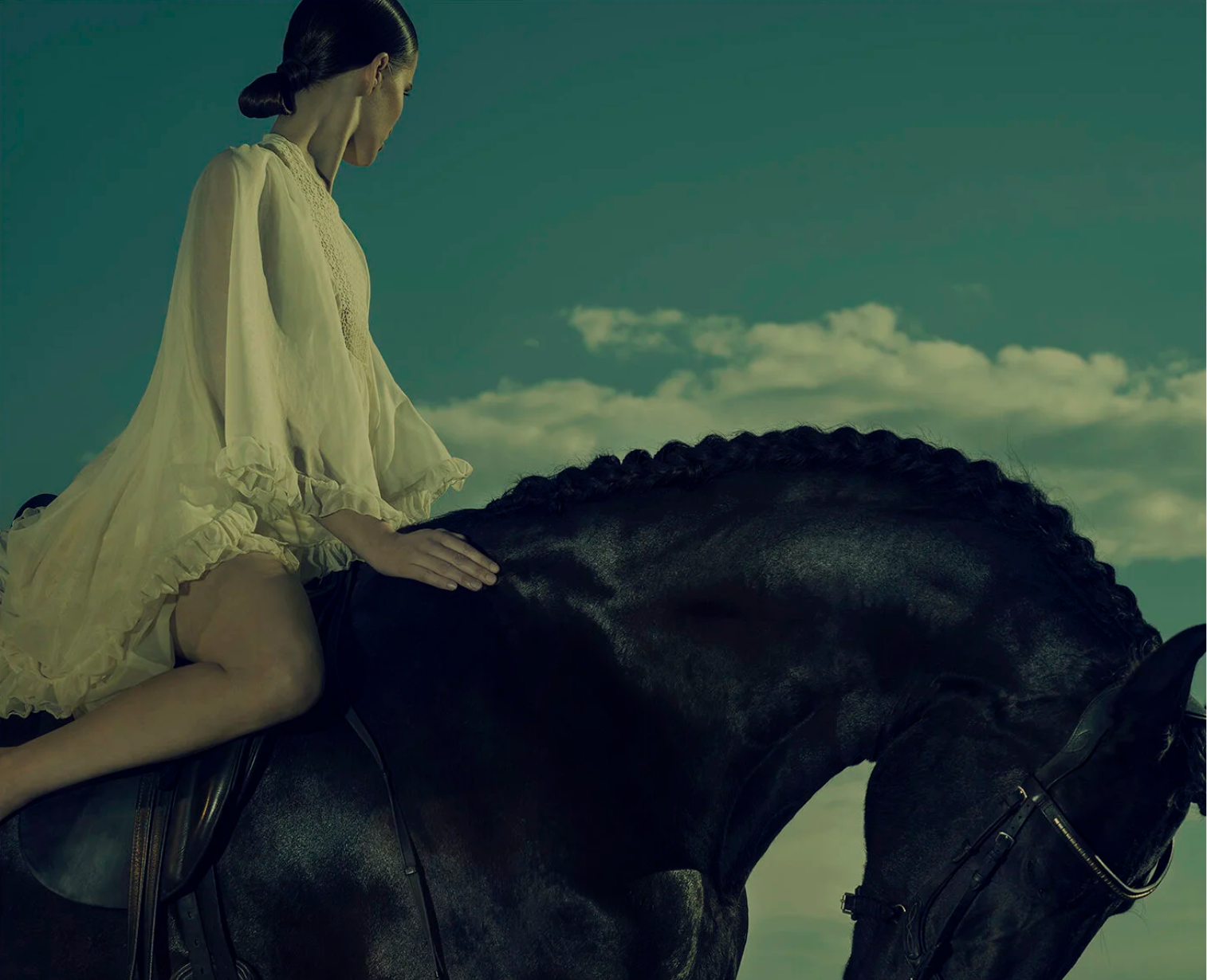 This picture shows a portrait picture of Fine Art Photographer Andreas Lundberg